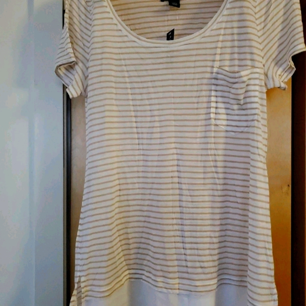 WHITE HOUSE BLACK MARKET SPRING/SUMMER TOP🌻☀️